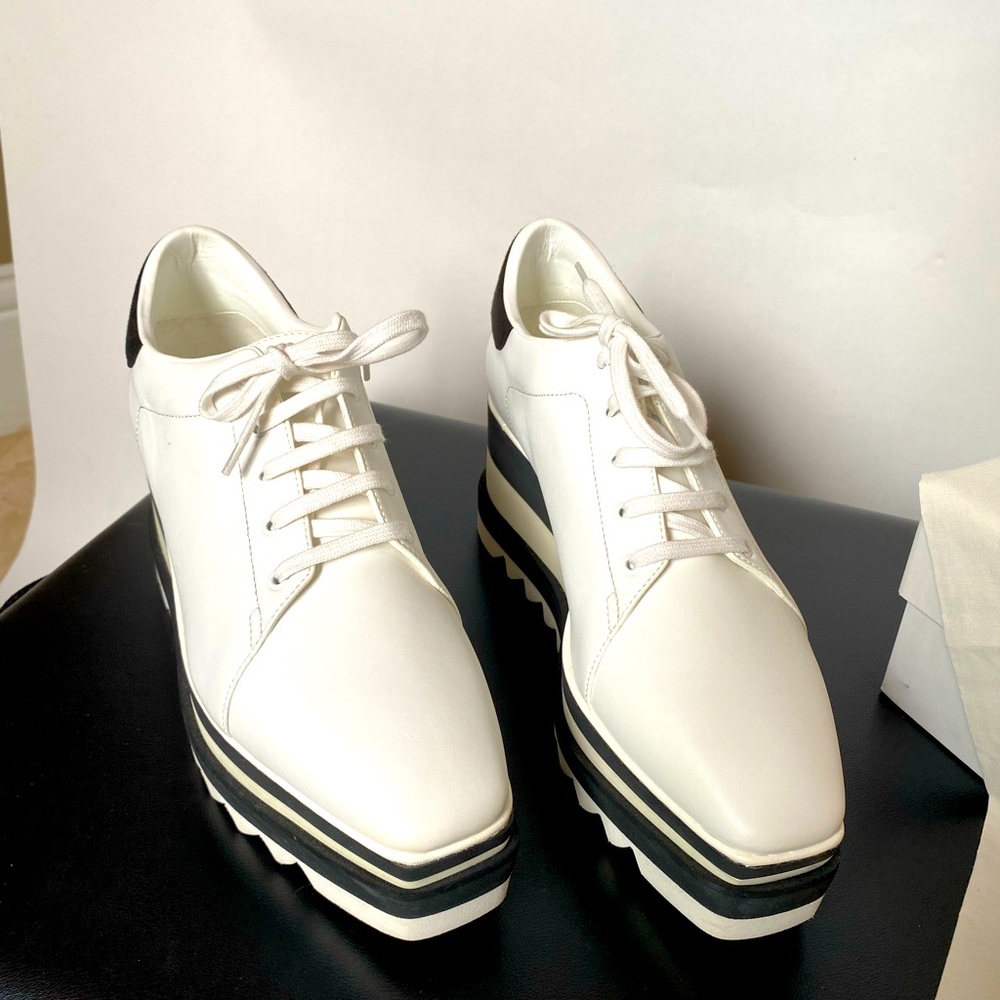 Stella McCartney lace up 3” platform shoe.